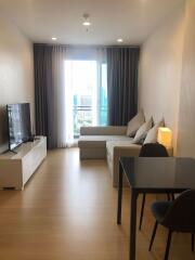 1 bed Condo in Supalai Lite Ratchada - Naradhiwas - Sathon Chong Nonsi Sub District C017987