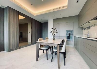 1 bed Condo in Sindhorn Tonson Lumphini Sub District C017986