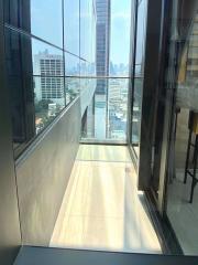 2 bed Condo in Ashton Silom Suriyawong Sub District C017984