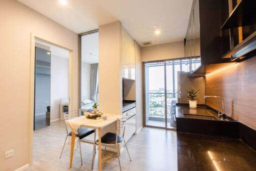 1 bed Condo in The Room Sathorn-St.Louis Thung Wat Don Sub District C017949