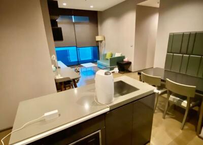 2 bed Condo in The Diplomat Sathorn Silom Sub District C017947