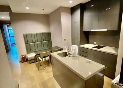 2 bed Condo in The Diplomat Sathorn Silom Sub District C017947