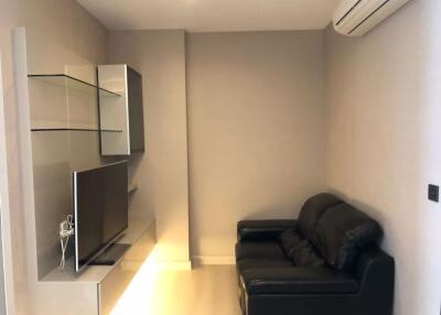 2 bed Condo in The Signature by URBANO Samsennai Sub District C017930