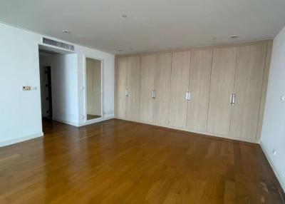 4 bed Condo in Chamchuri Square Residence Pathumwan Sub District C017917