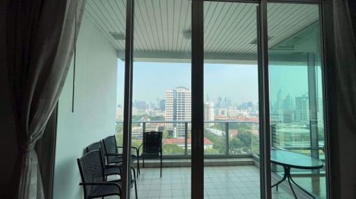 4 bed Condo in Chamchuri Square Residence Pathumwan Sub District C017917