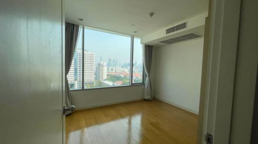 4 bed Condo in Chamchuri Square Residence Pathumwan Sub District C017917