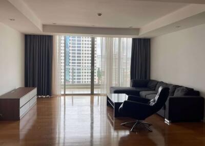 4 bed Condo in Chamchuri Square Residence Pathumwan Sub District C017914