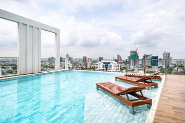 2 bed Condo in M Thonglor 10 Khlong Tan Nuea Sub District C017906