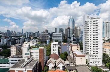 3 bed Condo in Omni Tower Sukhumvit Nana Khlongtan Sub District C017882