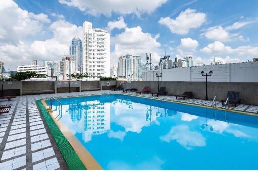 3 bed Condo in Omni Tower Sukhumvit Nana Khlongtan Sub District C017882