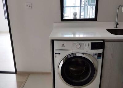 1 bed Condo in Life One Wireless Lumphini Sub District C017860