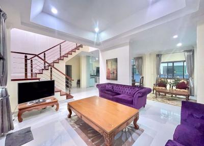 3 bed House in Perfect Masterpiece Rama9 – Krungthep Kreetha Prawet Sub District H017856