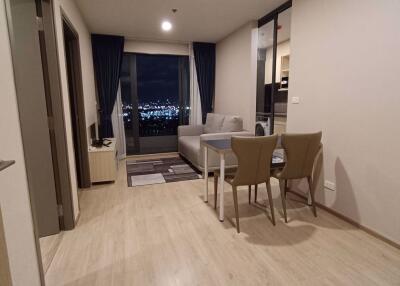 2 bed Condo in IDEO O2 Bang Na Sub District C017854