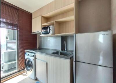 2 bed Condo in IDEO O2 Bang Na Sub District C017854