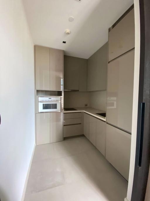 1 bed Condo in The Diplomat 39 Khlong Tan Nuea Sub District C017845