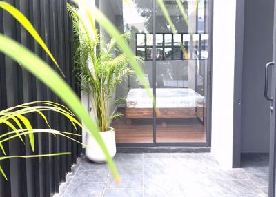 7 bed House Suanluang District H017843