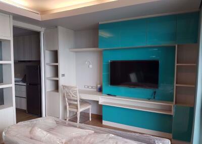 2 bed Condo in The Lumpini 24 Khlongtan Sub District C017842