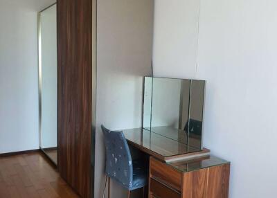 1 bed Condo in Villa Sathorn Khlong Ton Sai Sub District C017841