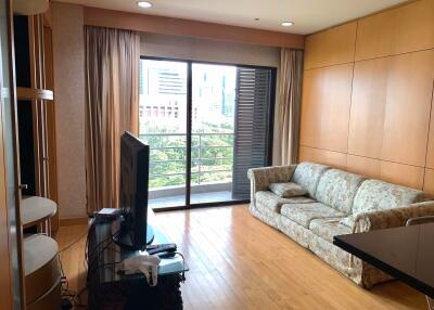 1 bed Condo in Baan Somthavil Lumphini Sub District C017809