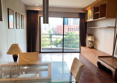 1 bed Condo in Baan Somthavil Lumphini Sub District C017808