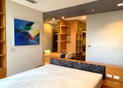 1 bed Condo in Baan Somthavil Lumphini Sub District C017808