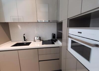 1 bed Condo in The Diplomat 39 Khlong Tan Nuea Sub District C017792