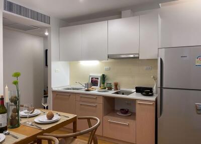 2 bed Condo in Residence 52 Phrakhanong District C017789