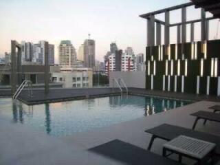 1 bed Condo in Trapezo Sukhumvit 16 Khlongtoei Sub District C017770