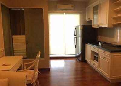 1 bed Condo in Ivy Sathorn 10 Silom Sub District C017766