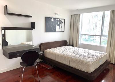 1 bed Condo in Urbana Langsuan Lumphini Sub District C017740