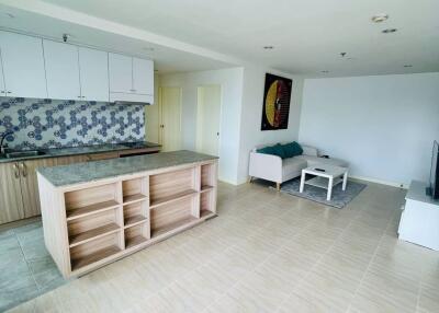 2 bed Condo in Top View Tower Khlong Tan Nuea Sub District C017731