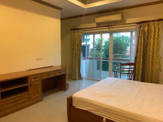 2 bed Condo in El Patio Khlong Toei Nuea Sub District C017711