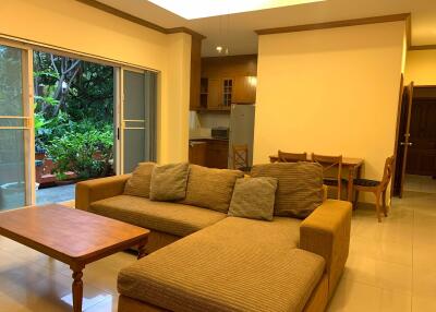 2 bed Condo in El Patio Khlong Toei Nuea Sub District C017711