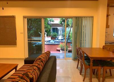 1 bed Condo in El Patio Khlong Toei Nuea Sub District C017710