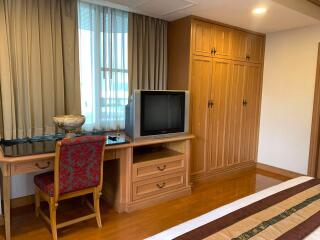 1 bed Condo in Empire Sawasdee Khlong Toei Nuea Sub District C017705