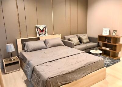 Studio bed Condo in Life One Wireless Lumphini Sub District C017695