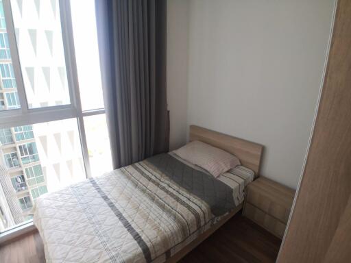 2 bed Condo in Noble Revolve Ratchada 2 Huai Khwang Sub District C017693