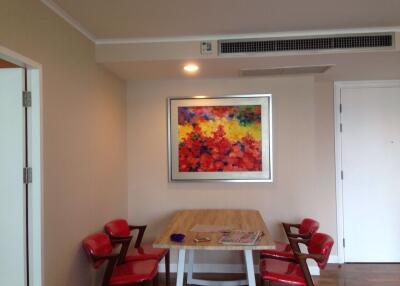 2 bed Condo in Baan Siri Ruedee Lumphini Sub District C017687