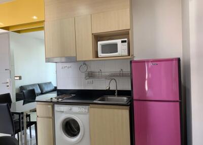 2 bed Condo in Ideo Verve Sukhumvit Phrakhanongnuea Sub District C017667