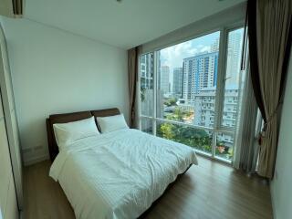 2 bed Condo in Fullerton Sukhumvit Khlongtoei Sub District C017639