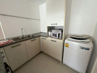 2 bed Condo in Fullerton Sukhumvit Khlongtoei Sub District C017636