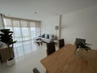 2 bed Condo in Fullerton Sukhumvit Khlongtoei Sub District C017636