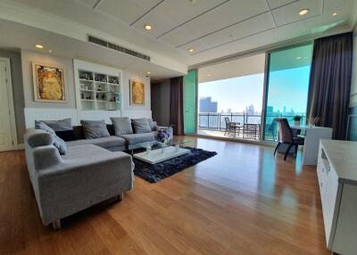 4 bed Condo in Royce Private Residences Khlong Toei Nuea Sub District C017617