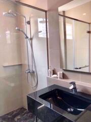 1 bed Condo in Edge Sukhumvit 23 Khlong Toei Nuea Sub District C017615