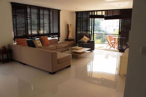 2 bed Condo in Prime Mansion Promsri Khlong Tan Nuea Sub District C017580