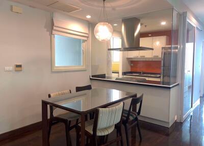 2 bed Condo in Baan Siri Thirty One Khlong Toei Nuea Sub District C017558