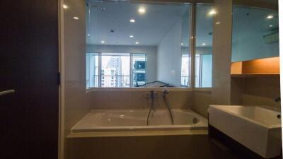 3 bed Condo in 15 Sukhumvit Residences Khlong Toei Nuea Sub District C017554