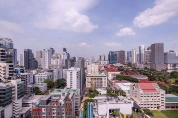 3 bed Condo in 15 Sukhumvit Residences Khlong Toei Nuea Sub District C017554