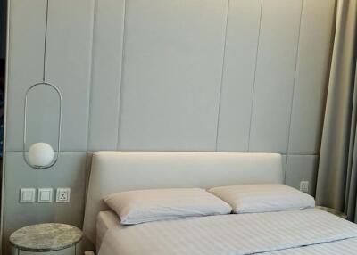 1 bed Condo in The Room Sathorn-St.Louis Thung Wat Don Sub District C017541