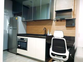 1 bed Condo in The Room Sathorn-St.Louis Thung Wat Don Sub District C017541